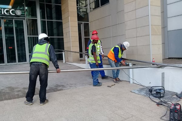 Hand railings